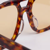 Aviatore Tortoise Amber – bridge detail