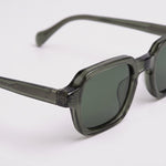 Enzo Crystal Green – hinge detail view