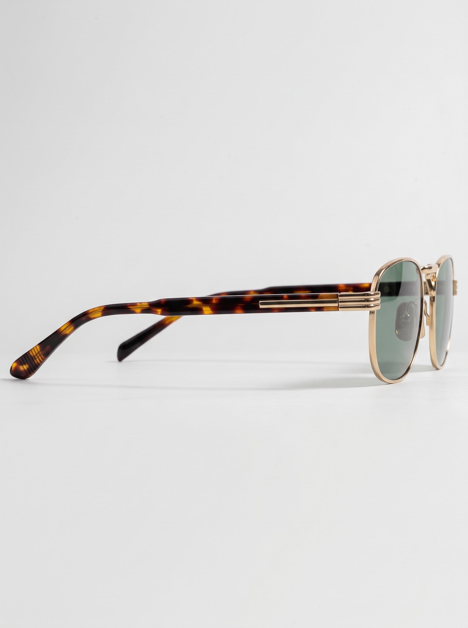 Ettore Gold Green – side view