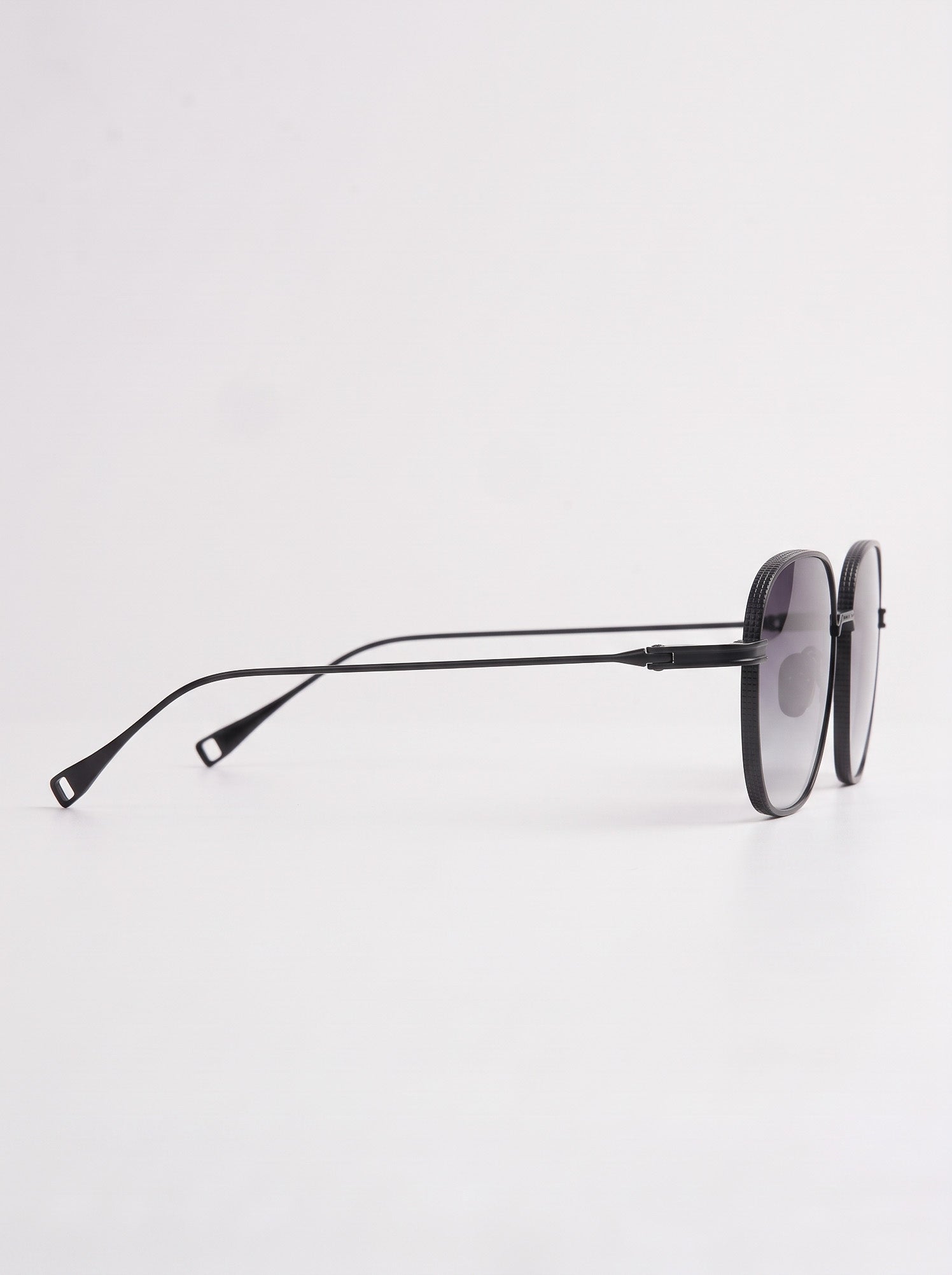 Gaetano Matte Black Grey Gradient – side view