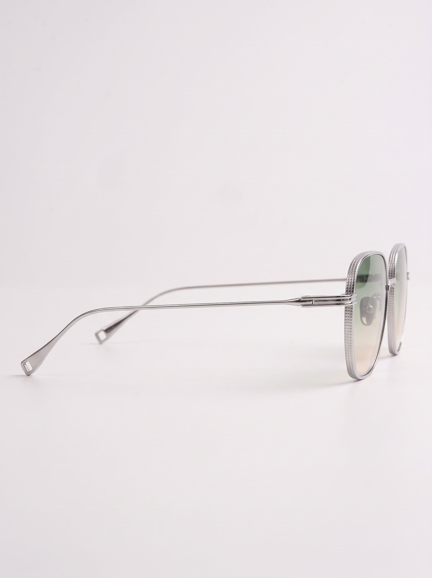 Gaetano Silver Green Gradient – side view