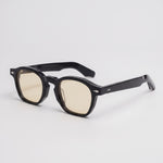 Giacomo Black Sand – three-quarter view