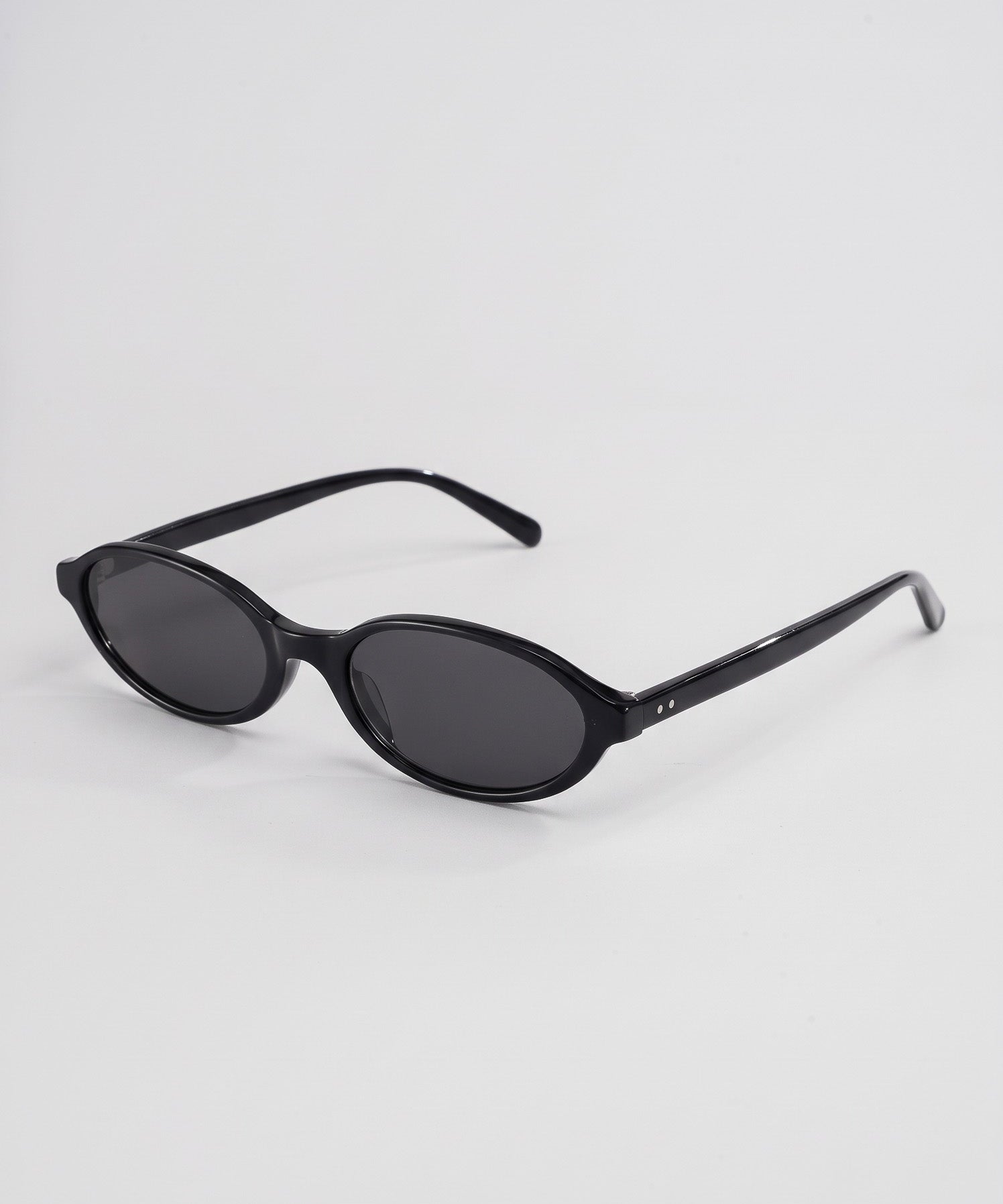 Gianna Black Grey – three-quarter view
