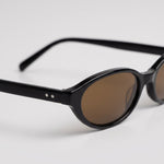 Gianna Tortoise Smoke – hinge detail